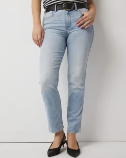 Curvy High-Rise Skinny Jean*White House Black Market Clearance