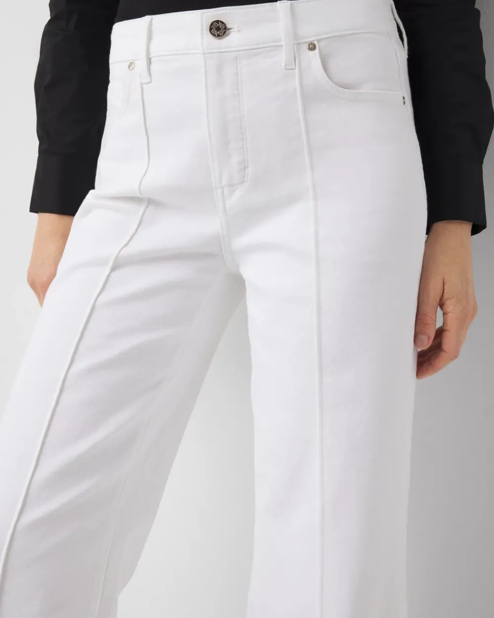 High-Rise Wide Leg Cropped Jeans*White House Black Market Clearance