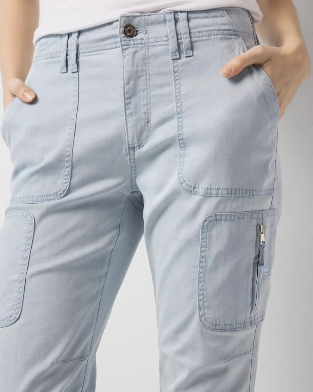 Petite Mid-Rise Pret-A-Pedi Straight Cropped Pant*White House Black Market Discount