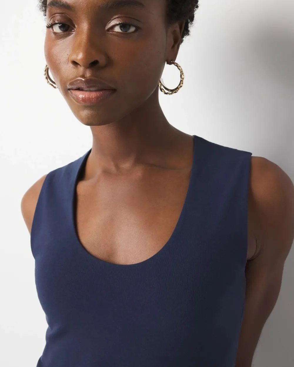 WHBMFORME™ All Ways Stretch Scoop Neck Shell*White House Black Market Best
